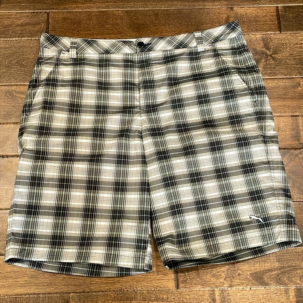 Men’s Puma Cell Golf Shorts Excellent Condition. Sport/Lifestyle Line.
